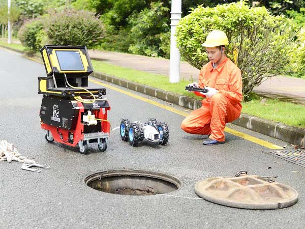 陈巴尔虎管道机器人检测
